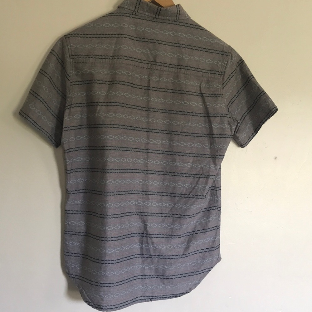 Gray button down with patterns - Picture 3 of 4